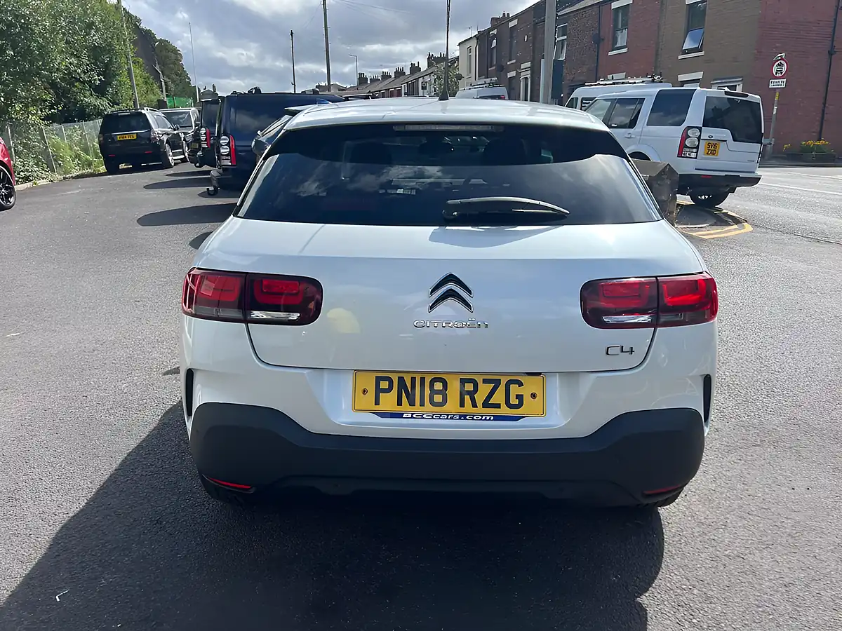 Used 2018 Citroen C4 Cactus Flair Pearl White - Interior and Exterior details 6