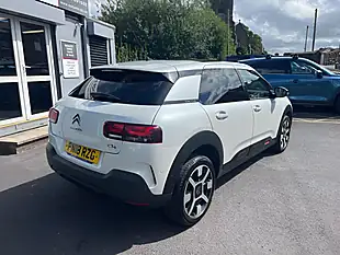 Used 2018 Citroen C4 Cactus Flair Pearl White - Interior and Exterior details 7