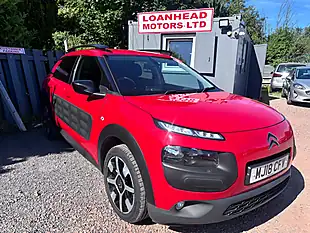 Used 2018 Citroen C4 Cactus Flair Red - Interior and Exterior details 2