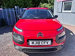Used 2018 Citroen C4 Cactus Flair Red - Interior and Exterior details 4