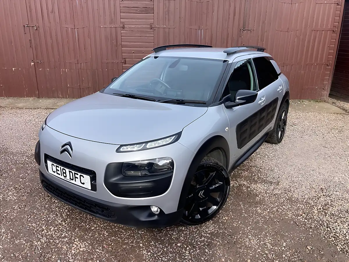 Used 2018 Citroen C4 Cactus Flair Silver - Interior and Exterior details 2