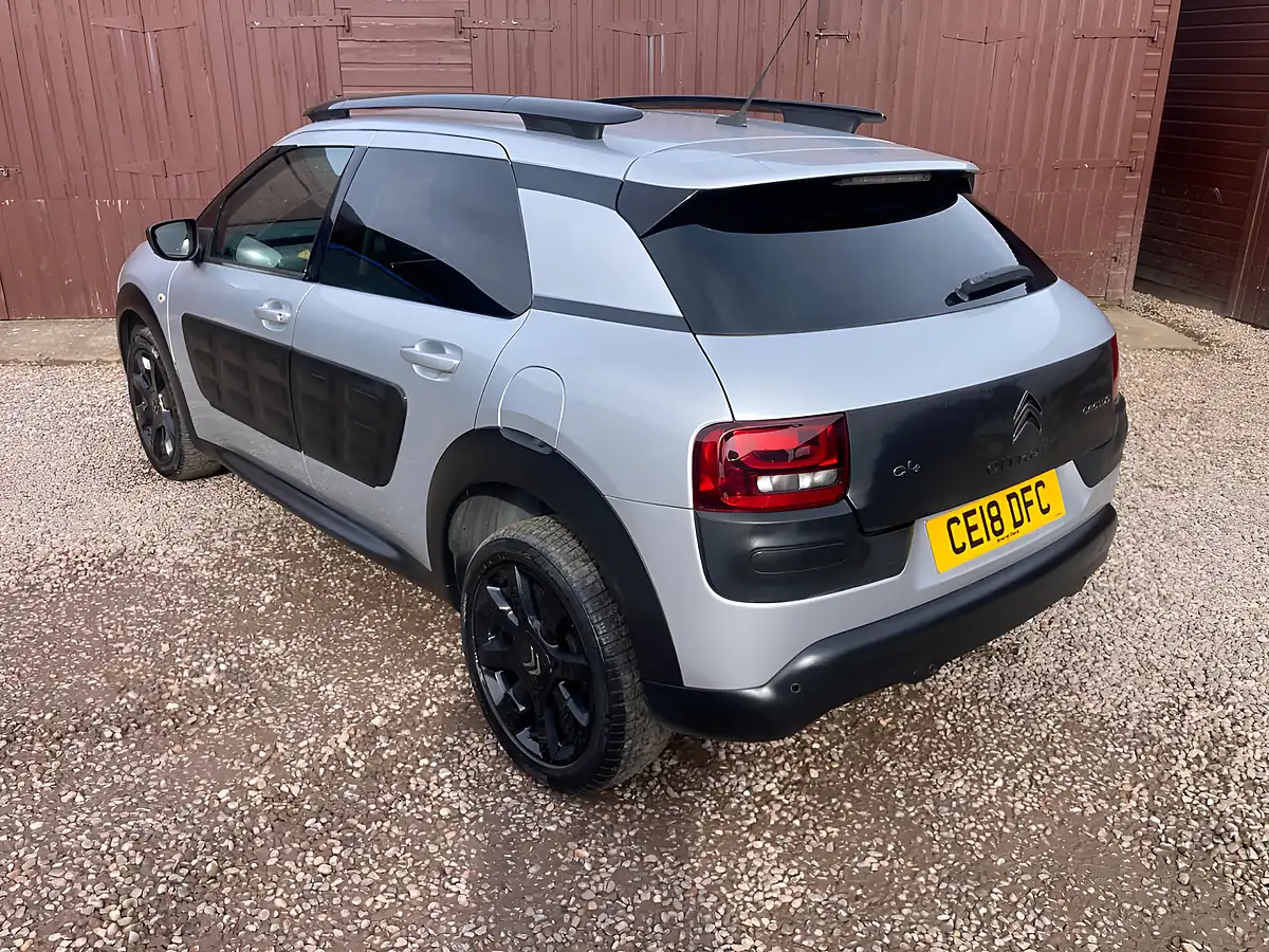 Used 2018 Citroen C4 Cactus Flair Silver - Interior and Exterior details 4