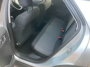 Used 2018 Citroen C4 Cactus Flair Silver - Interior and Exterior details 7