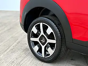 Used 2018 Citroen C4 Cactus Flair Sport Red - Interior and Exterior details 2