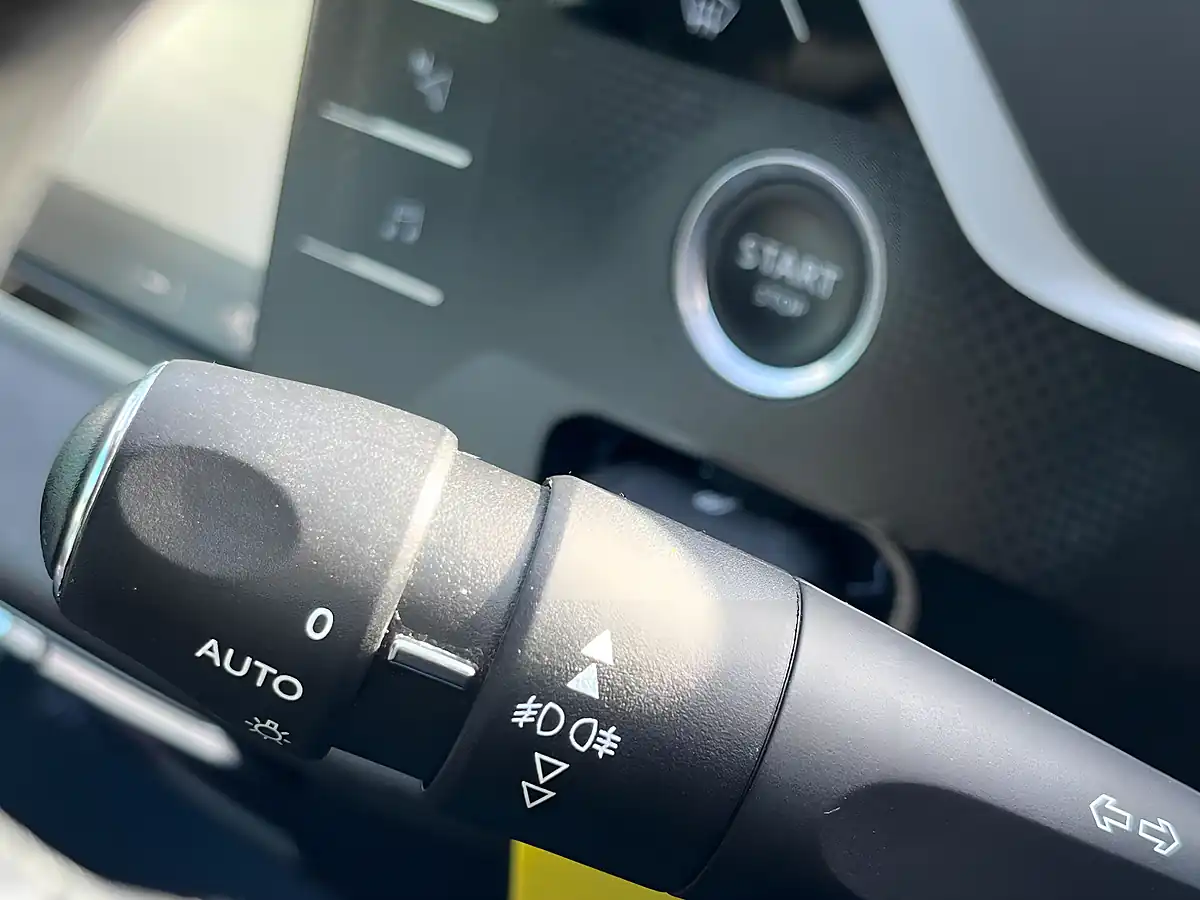 Used 2018 Citroen C4 Picasso Feel - Interior and Exterior details 16