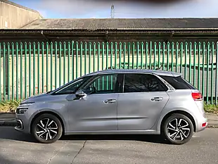 Used 2018 Citroen C4 Picasso Feel - Interior and Exterior details 7