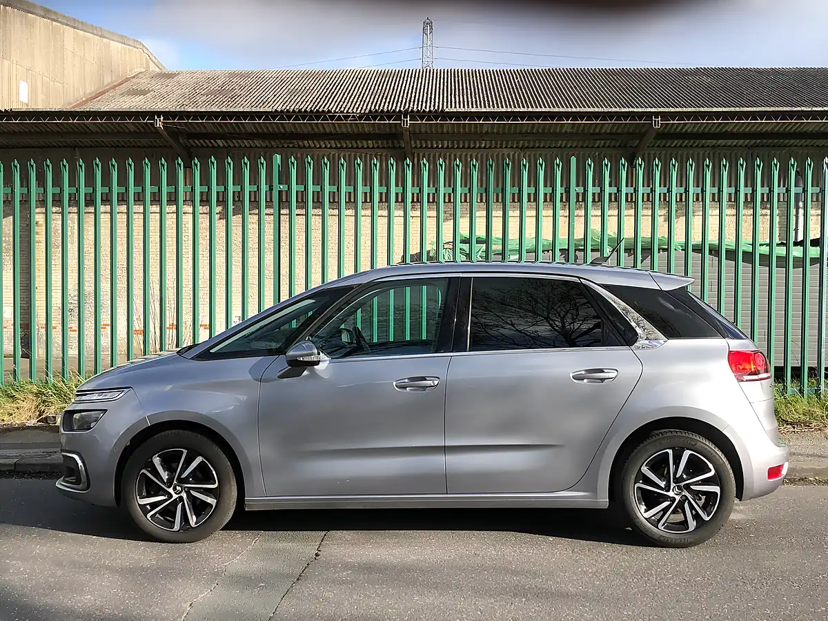 Used 2018 Citroen C4 Picasso Feel - Interior and Exterior details 7