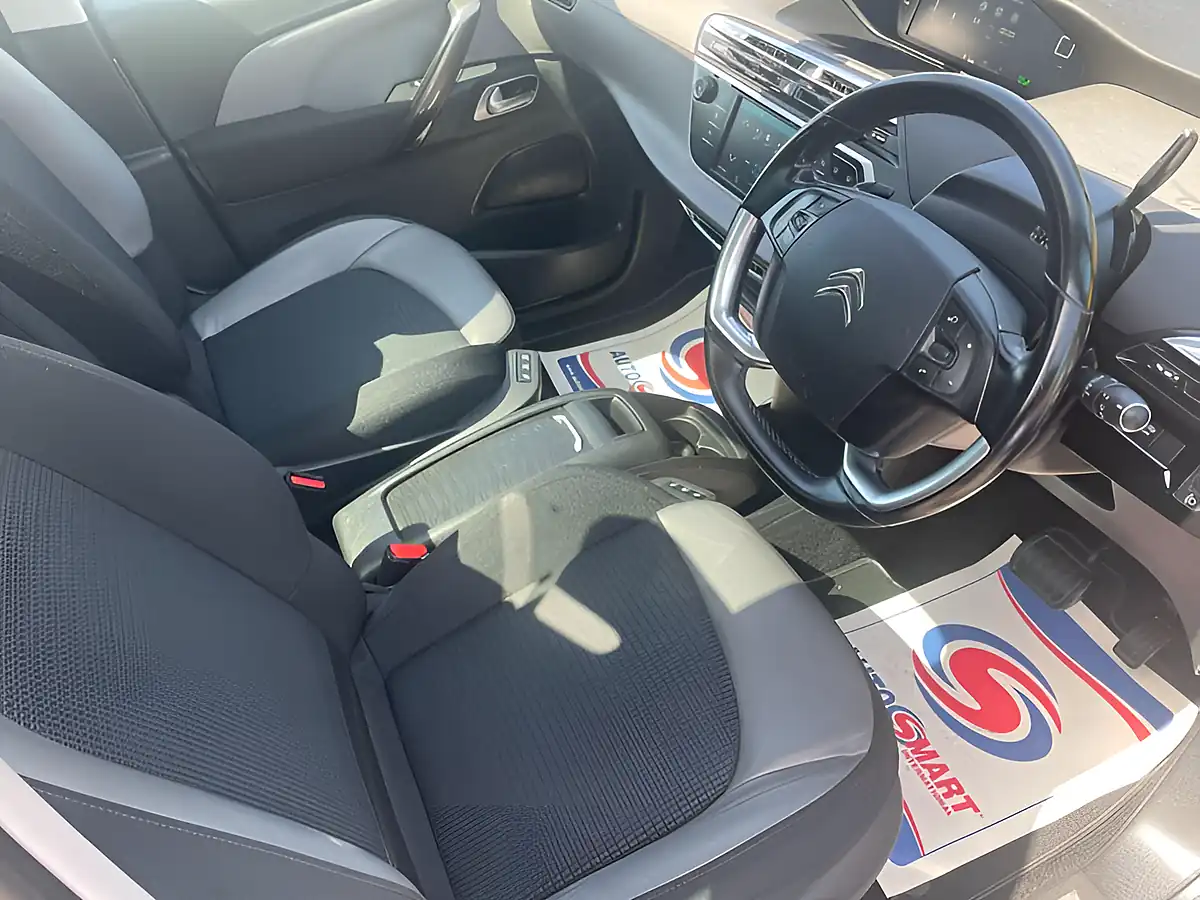 Used 2018 Citroen C4 Picasso Flair Grey - Interior and Exterior details 13