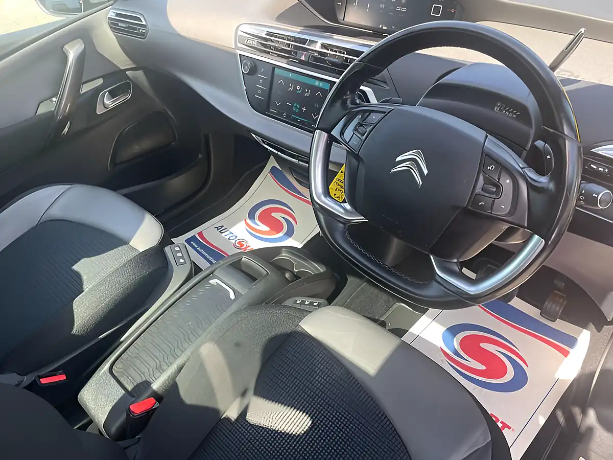 Used 2018 Citroen C4 Picasso Flair Grey - Interior and Exterior details 14