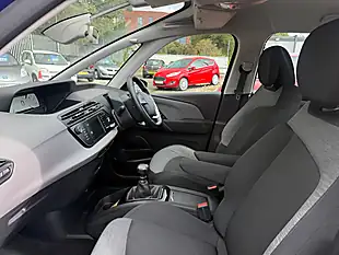 Used 2018 Citroen C4 Spacetourer Touch Edition Blue - Interior and Exterior details 11