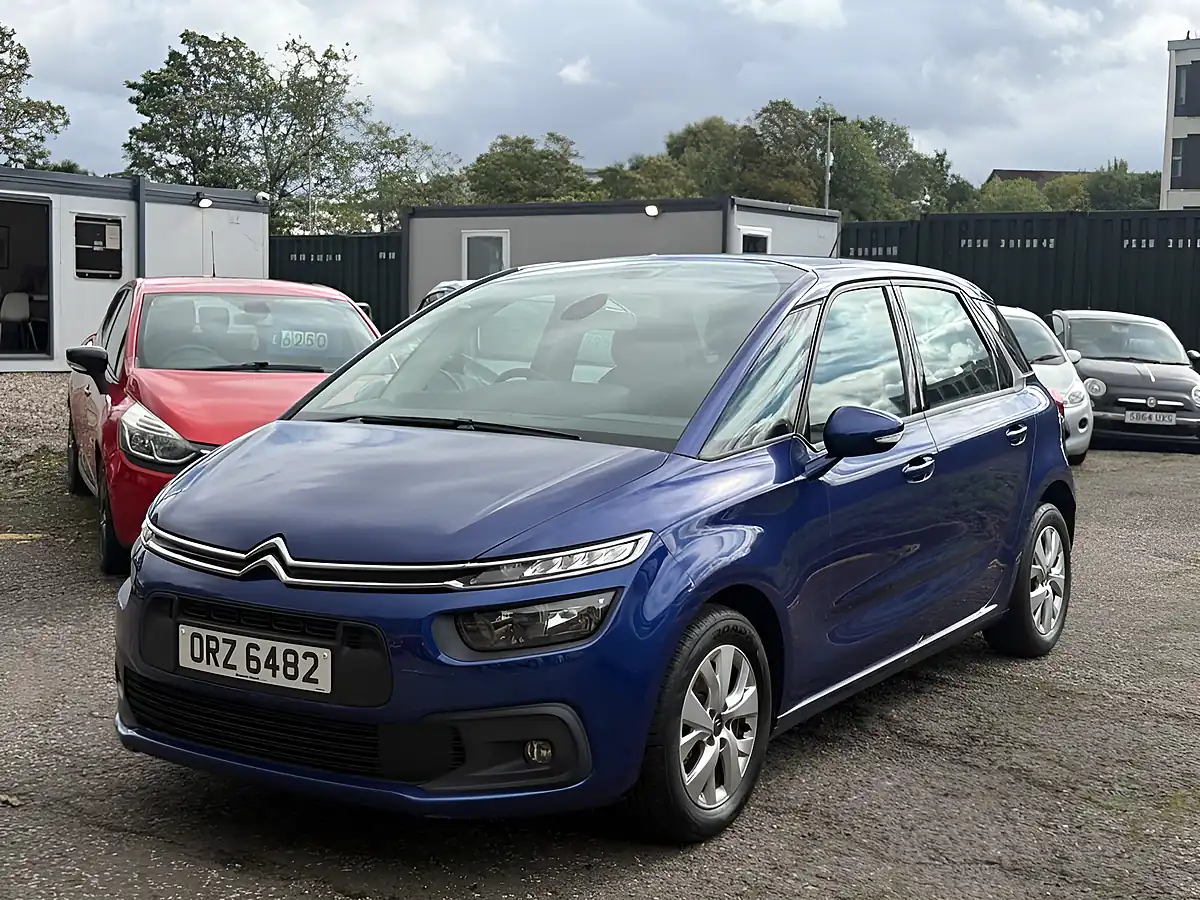 Used 2018 Citroen C4 Spacetourer Touch Edition Blue - Interior and Exterior details 3
