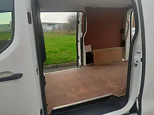 Used 2018 Citroen Dispatch Enterprise M Panel Van White - Interior and Exterior details 10