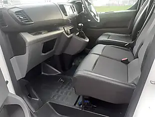 Used 2018 Citroen Dispatch Enterprise M Panel Van White - Interior and Exterior details 13