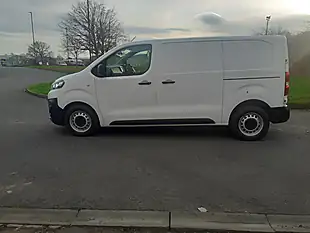 Used 2018 Citroen Dispatch Enterprise M Panel Van White - Interior and Exterior details 2