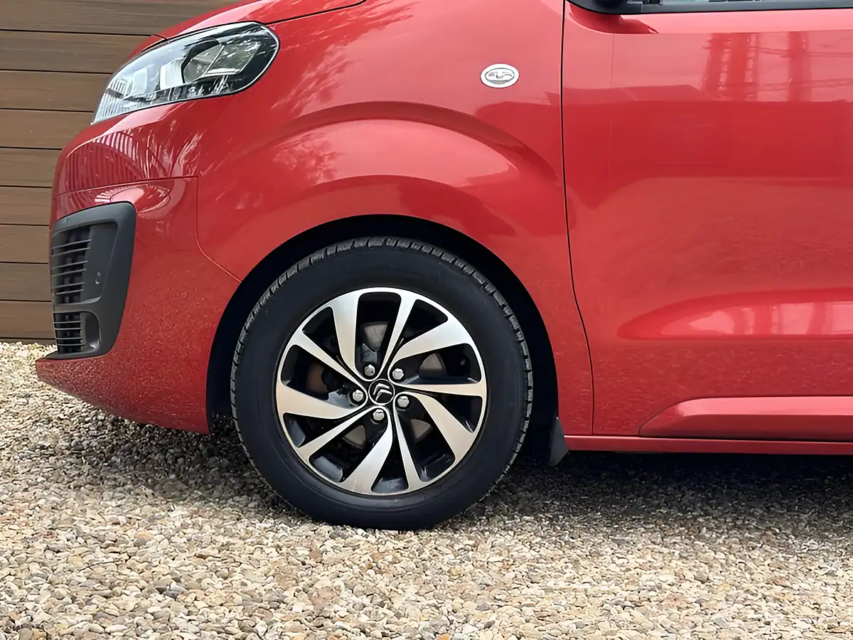 Used 2018 Citroen Dispatch Enterprise+ Orange - Interior and Exterior details 10