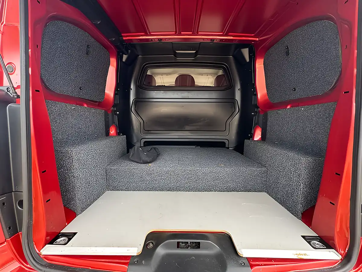 Used 2018 Citroen Dispatch Enterprise+ Orange - Interior and Exterior details 6