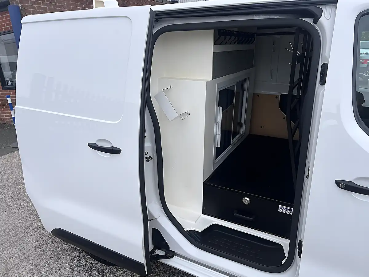 Used 2018 Citroen Dispatch Xs Enterprise L1H1 White - Interior and Exterior details 14