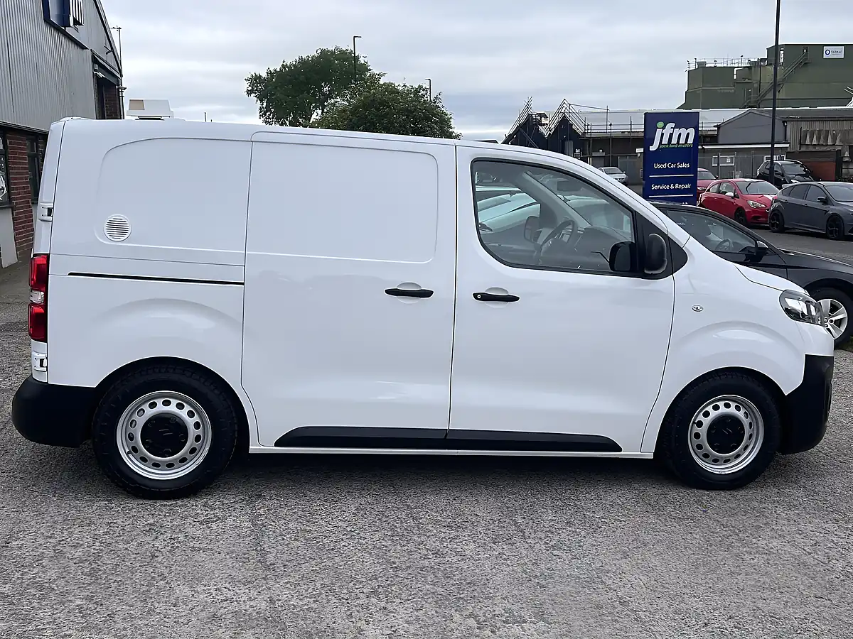 Used 2018 Citroen Dispatch Xs Enterprise L1H1 White - Interior and Exterior details 5