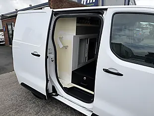 Used 2018 Citroen Dispatch Xs Enterprise White - Interior and Exterior details 18