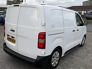 Used 2018 Citroen Dispatch Xs Enterprise White - Interior and Exterior details 6