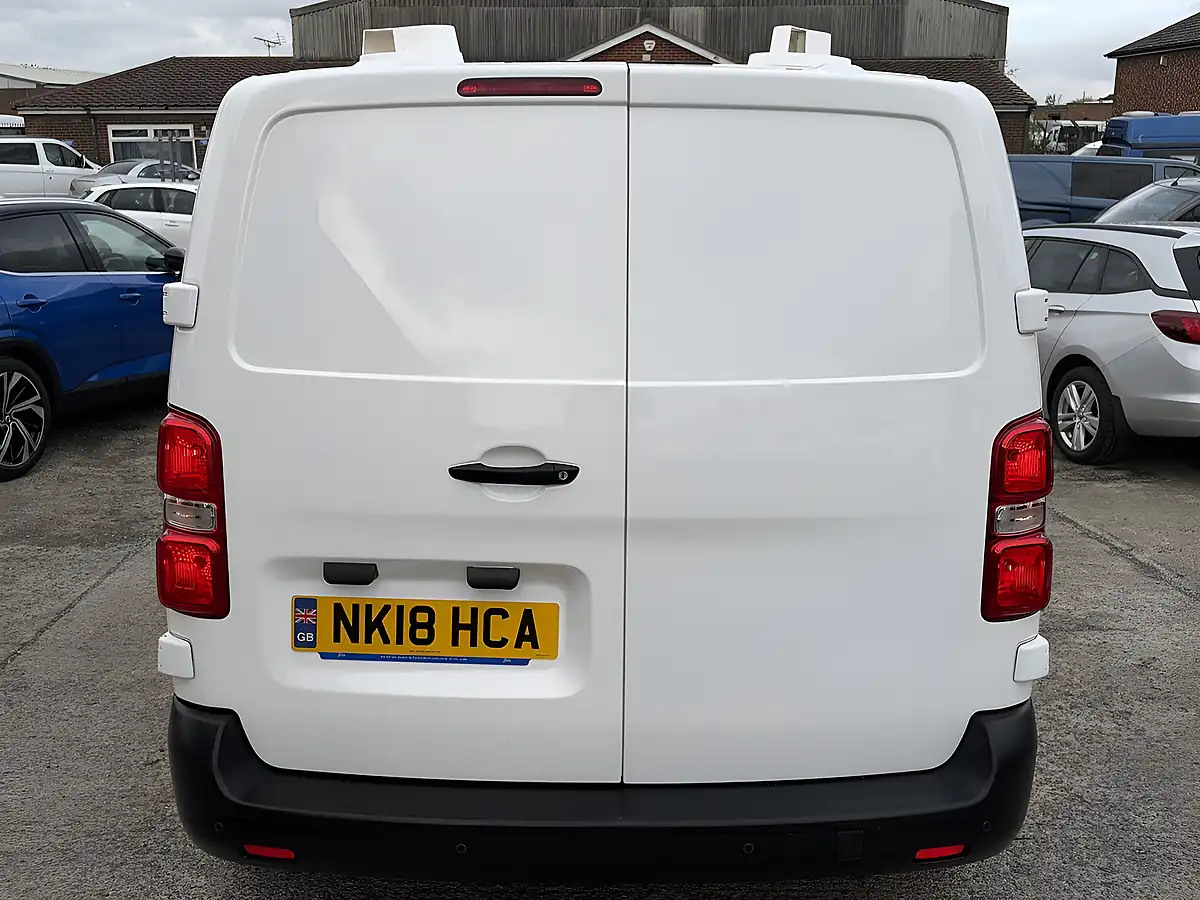 Used 2018 Citroen Dispatch Xs Enterprise White - Interior and Exterior details 7