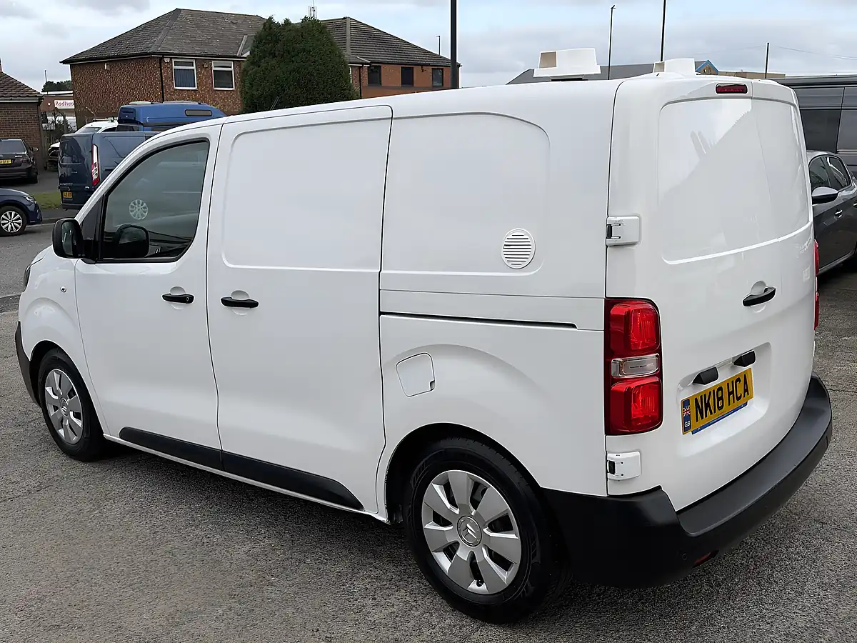 Used 2018 Citroen Dispatch Xs Enterprise White - Interior and Exterior details 8