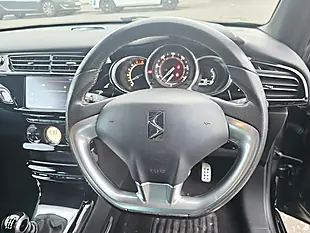 Used 2018 Citroen DS3 Prestige Black - Interior and Exterior details 13