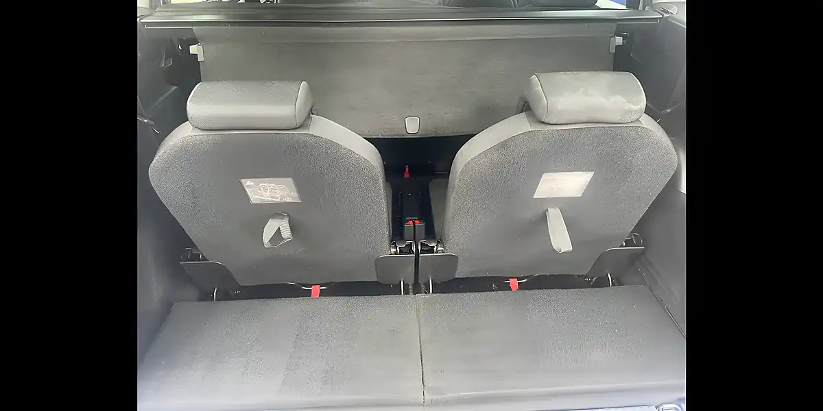 Used 2018 Citroen Grand C4 Picasso Feel Blue - Interior and Exterior details 13