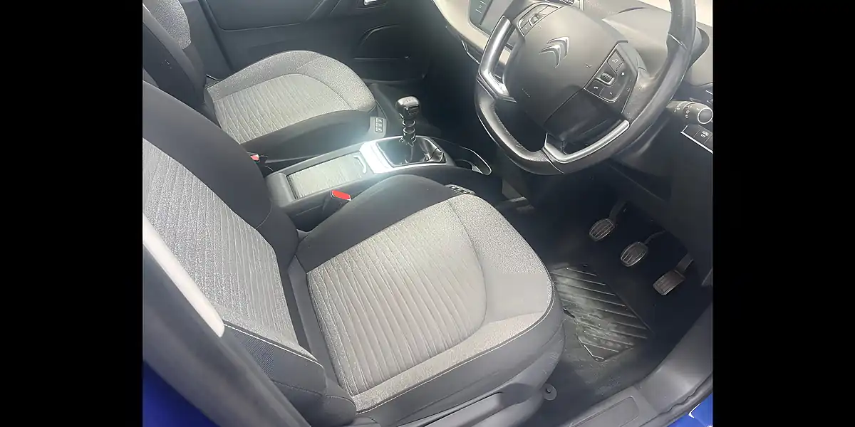Used 2018 Citroen Grand C4 Picasso Feel Blue - Interior and Exterior details 14