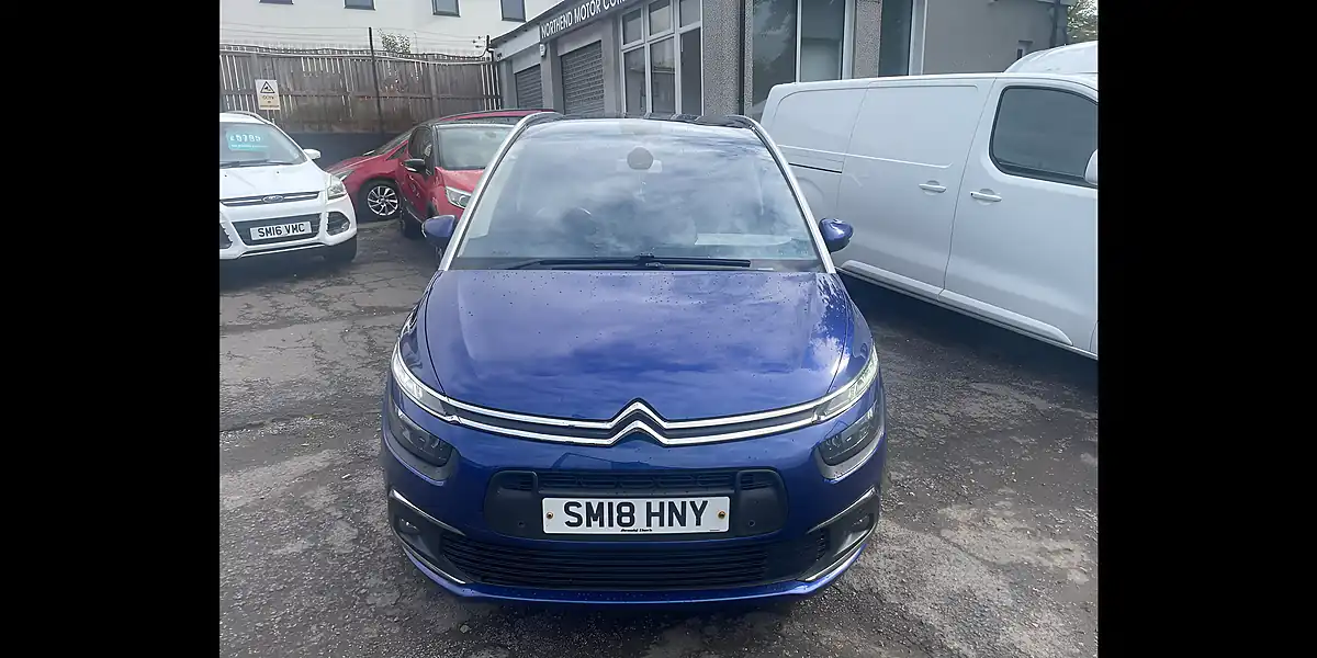 Used 2018 Citroen Grand C4 Picasso Feel Blue - Interior and Exterior details 2