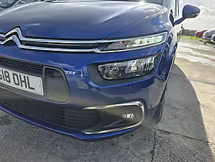 Used 2018 Citroen Grand C4 Picasso Feel Blue - Interior and Exterior details 16