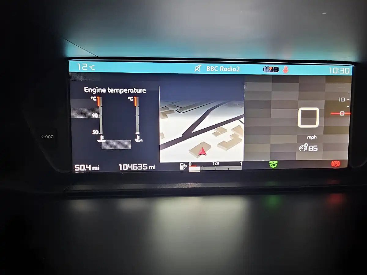 Used 2018 Citroen Grand C4 Picasso Feel Grey - Interior and Exterior details 12