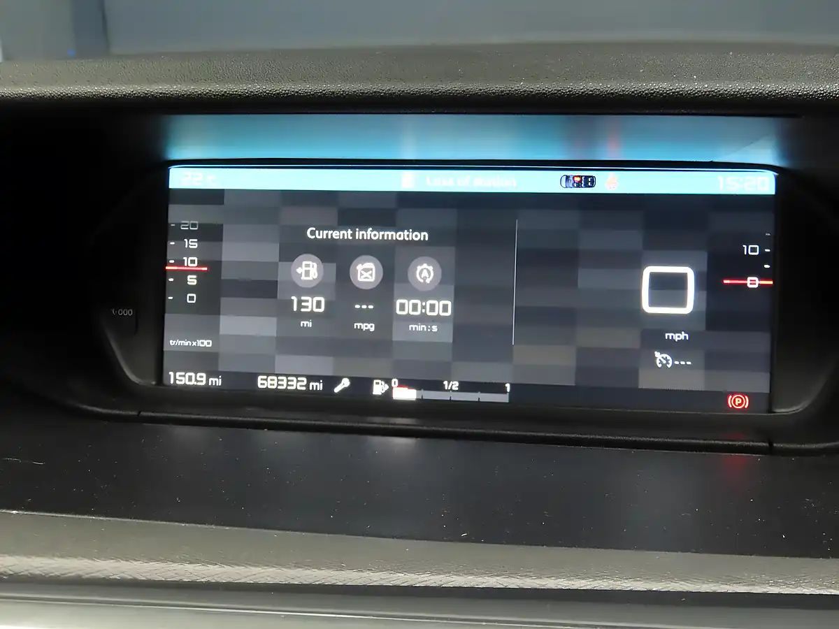 Used 2018 Citroen Grand C4 Picasso Feel Grey - Interior and Exterior details 12