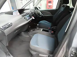 Used 2018 Citroen Grand C4 Picasso Feel Grey - Interior and Exterior details 8