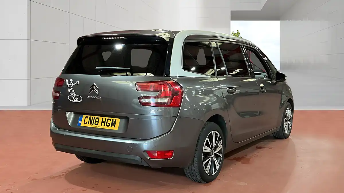 Used 2018 Citroen Grand C4 Picasso Feel Grey - Interior and Exterior details 4
