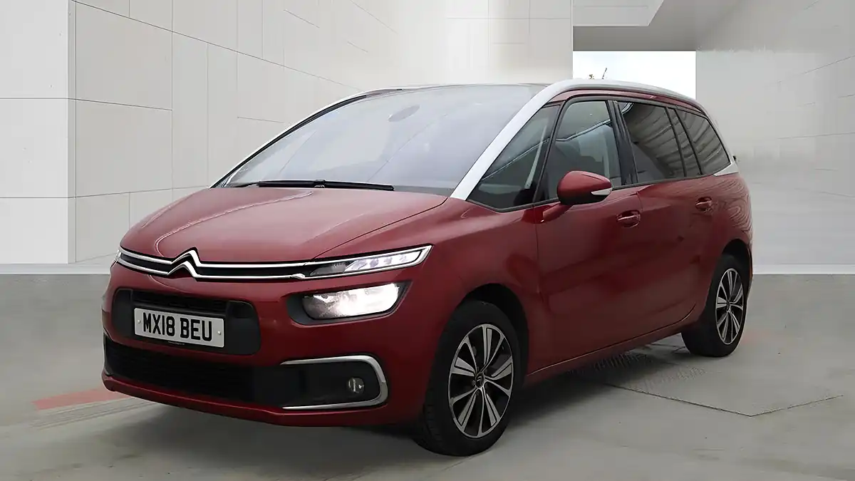 Used 2018 Citroen Grand C4 Picasso Feel Red - Interior and Exterior details 2