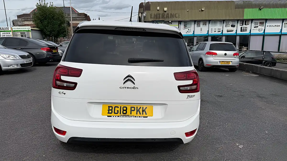 Used 2018 Citroen Grand C4 Picasso Feel White - Interior and Exterior details 18