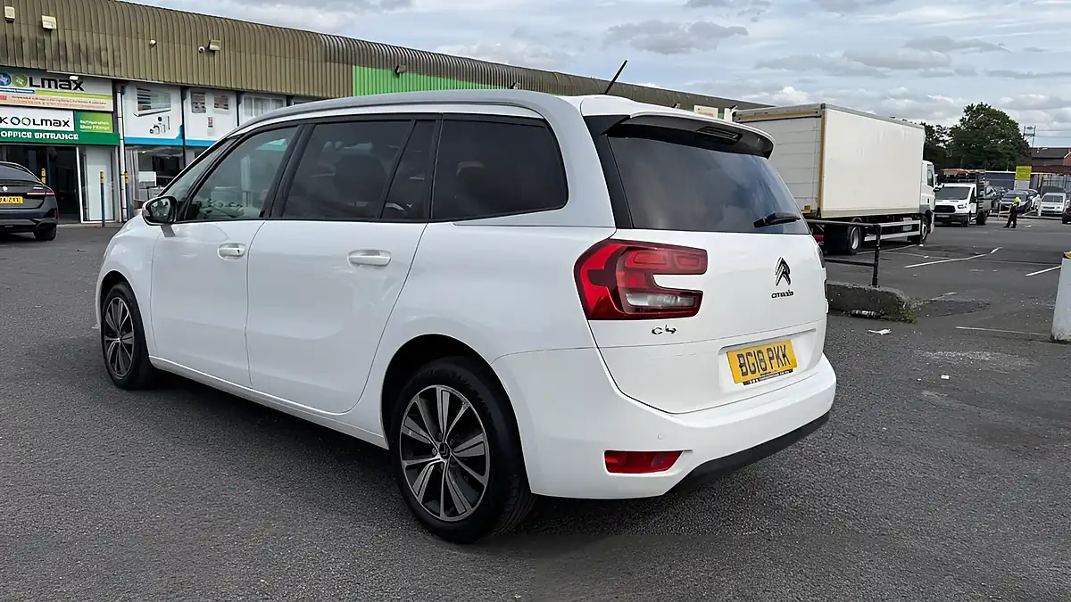 Used 2018 Citroen Grand C4 Picasso Feel White - Interior and Exterior details 19