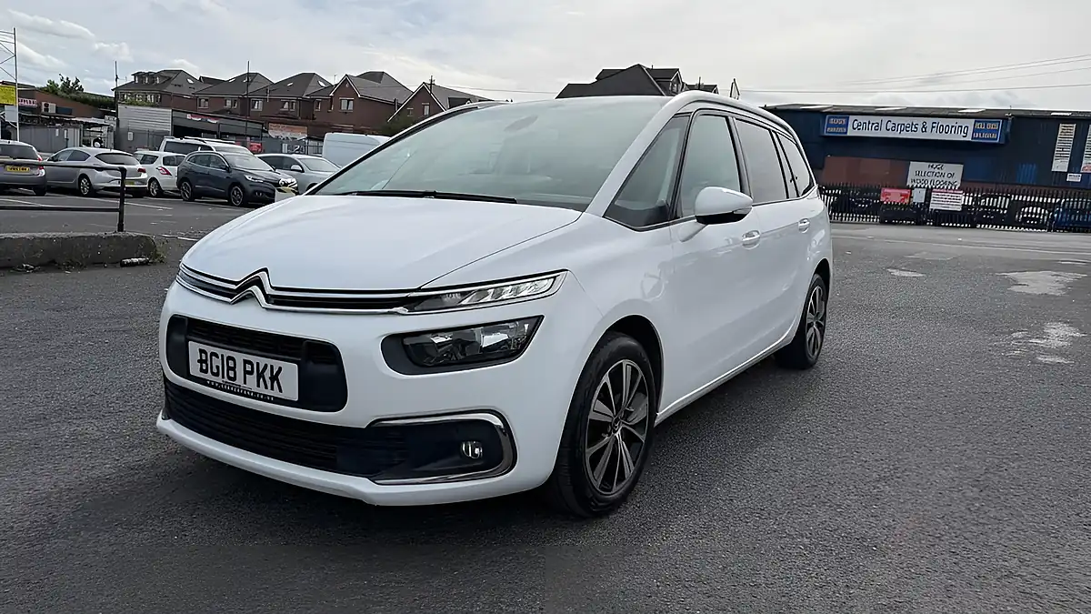 Used 2018 Citroen Grand C4 Picasso Feel White - Interior and Exterior details 20