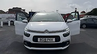 Used 2018 Citroen Grand C4 Picasso Feel White - Interior and Exterior details 3