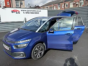 Used 2018 Citroen Grand C4 Spacetourer Feel Blue - Interior and Exterior details 9