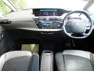 Used 2018 Citroen Grand C4 Spacetourer Flair Grey - Interior and Exterior details 17