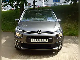 Used 2018 Citroen Grand C4 Spacetourer Flair Grey - Interior and Exterior details 6