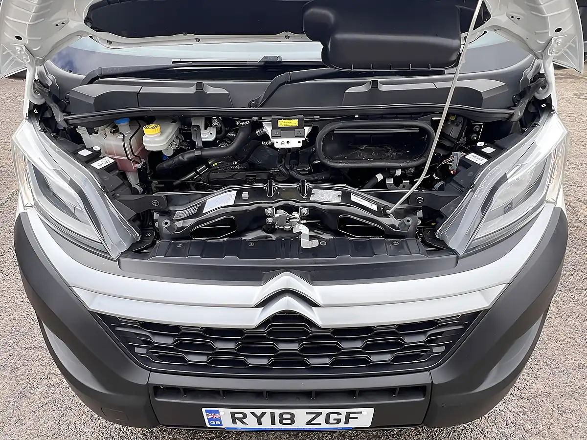 Used 2018 Citroen Relay 35 Heavy L3 Dropside Crewcab White - Interior and Exterior details 19