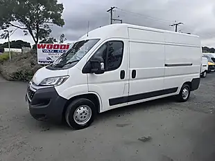 Used 2018 Citroen Relay 35 L3H2 Eprise Blue White - Interior and Exterior details 4