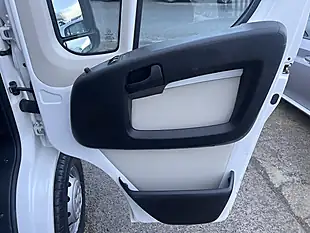 Used 2018 Citroen Relay 35 Luton White - Interior and Exterior details 12