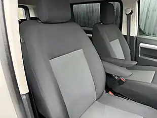 Used 2018 Citroen Spacetourer Business M Beige - Interior and Exterior details 13