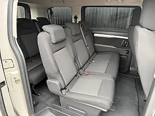Used 2018 Citroen Spacetourer Business M Beige - Interior and Exterior details 16