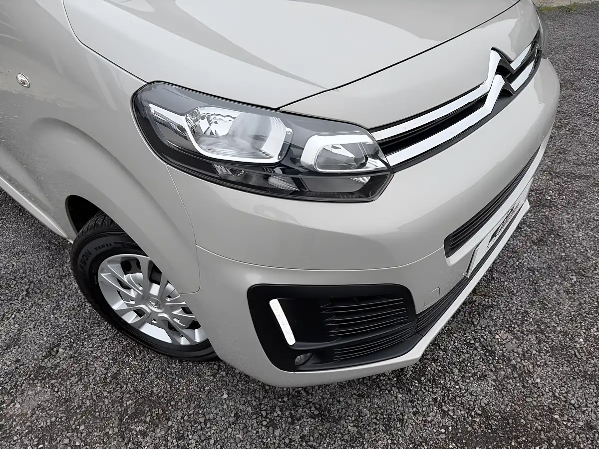 Used 2018 Citroen Spacetourer Business M Beige - Interior and Exterior details 2
