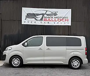 Used 2018 Citroen Spacetourer Business M Beige - Interior and Exterior details 8